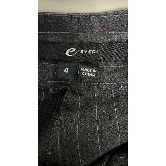 E by Eci Bermuda Cuff Hem Striped Denim Dress Pants Size 4 Color Gray/Blue - Picture 5 of 7
